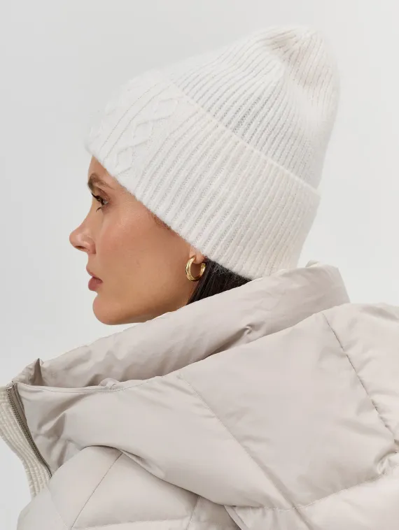 BULMER Шапка-бини с декором "косы"