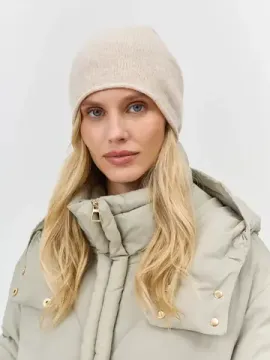 BULMER Шапка в рубчик из 100% шерсти