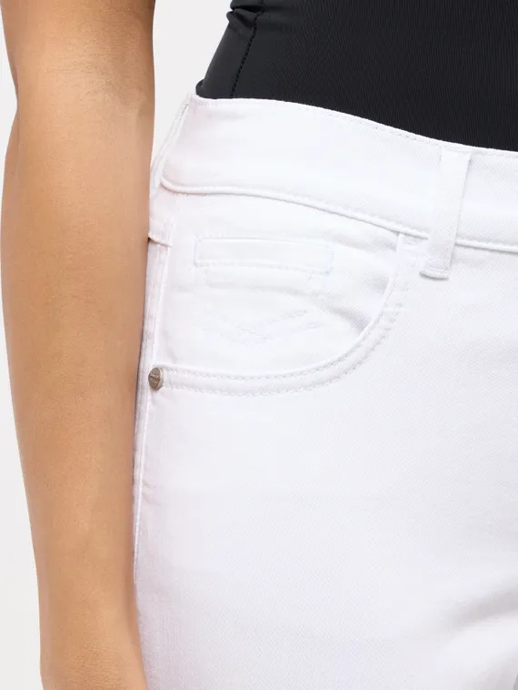 ANGELS Джинсы белого цвета с отворотами