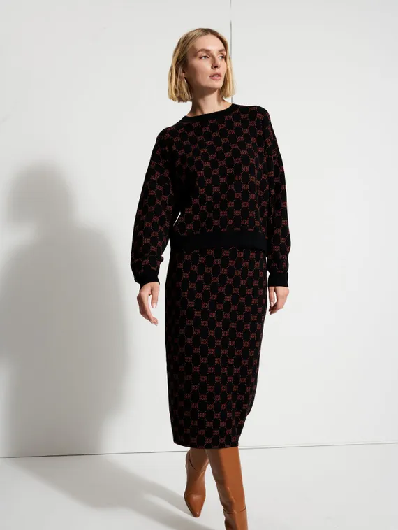 UNQ Джемпер с логотипами