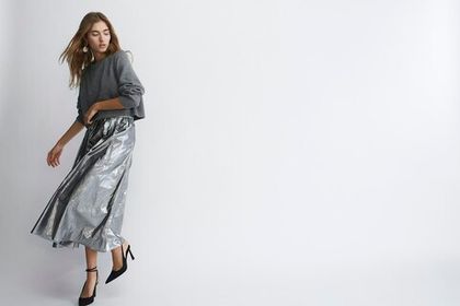 OUI/ Удивительный серый