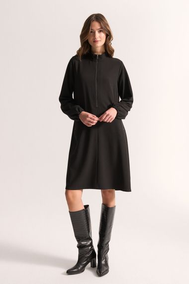 UNQ Платье из крепа