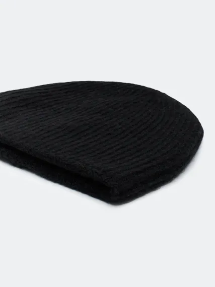 BULMER Шапка в рубчик с ангорой черная