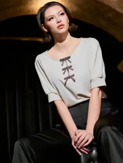 MONARI Толстовка с бантом