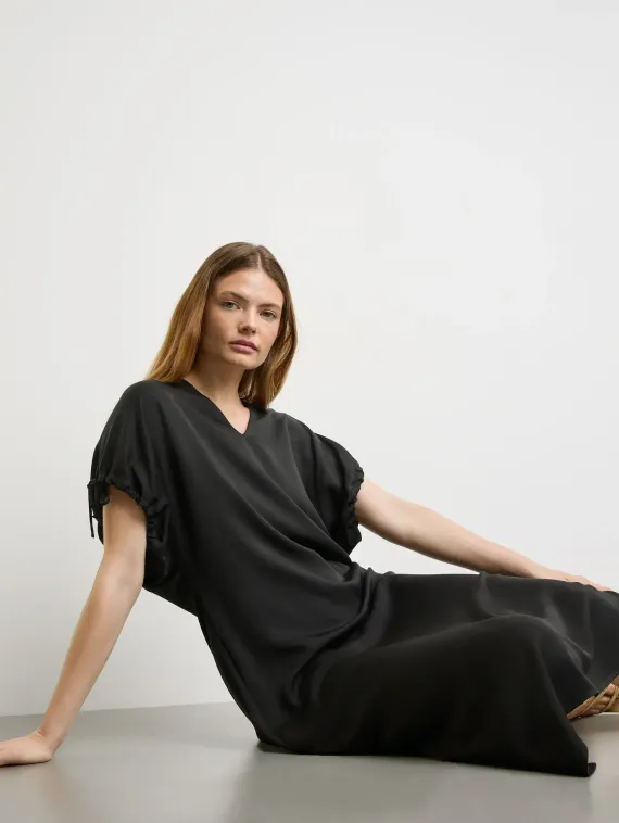 TAIFUN Платье атласное