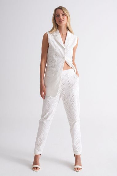 UNQ Жилет кружевной