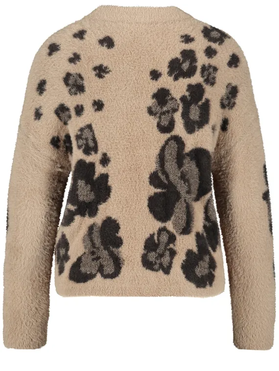 Джемпер пушистый TAIFUN