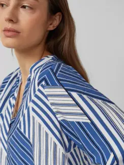 s.Oliver Блуза вискозная с принтом