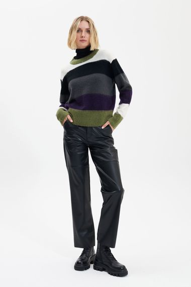 UNQ Пуловер в полоску