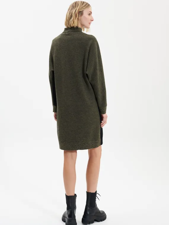 UNQ Платье из шерсти