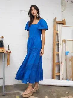 Oui Платье с вышивкой