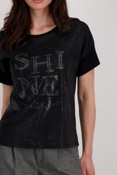 Футболка с эмблемой monari