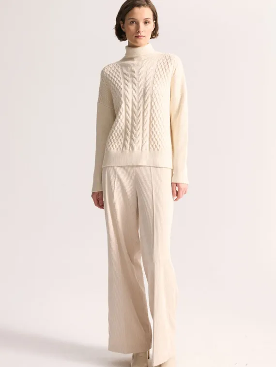 UNQ Пуловер с косами