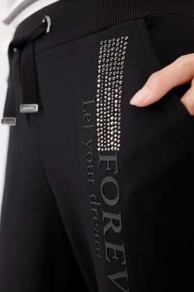 MONARI Джоггеры со стразами