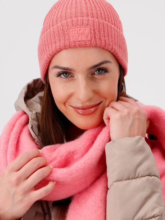 MONARI Шапка с нашивкой